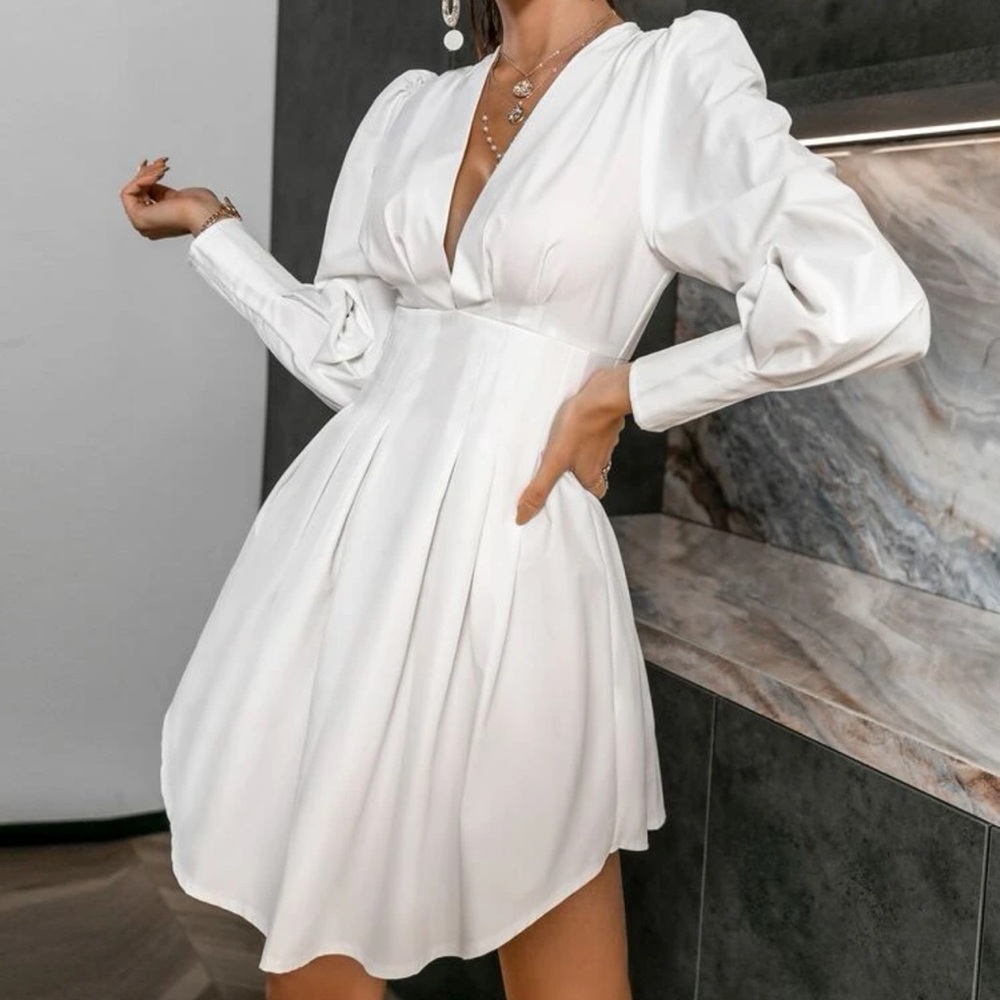 Long sleeve corset style white shirt dress - new with tags - size medium